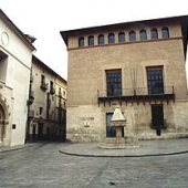 Plaça de la Trinitat Plaça de la Trinitat